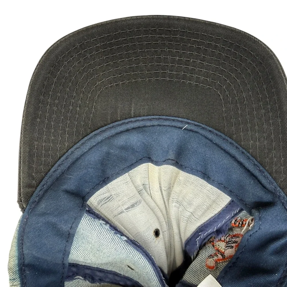 Disney Store Vintage Tigger Denim Snapback Hat Blue Black Made in USA Adult